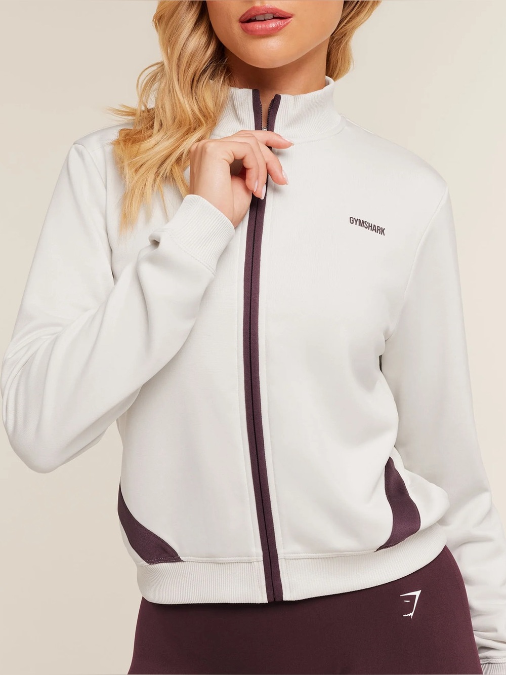 Gymshark Lightweight Tricot Zip Through Jacket (Tinted White/Cherry Purple) - Picture 5 of 10